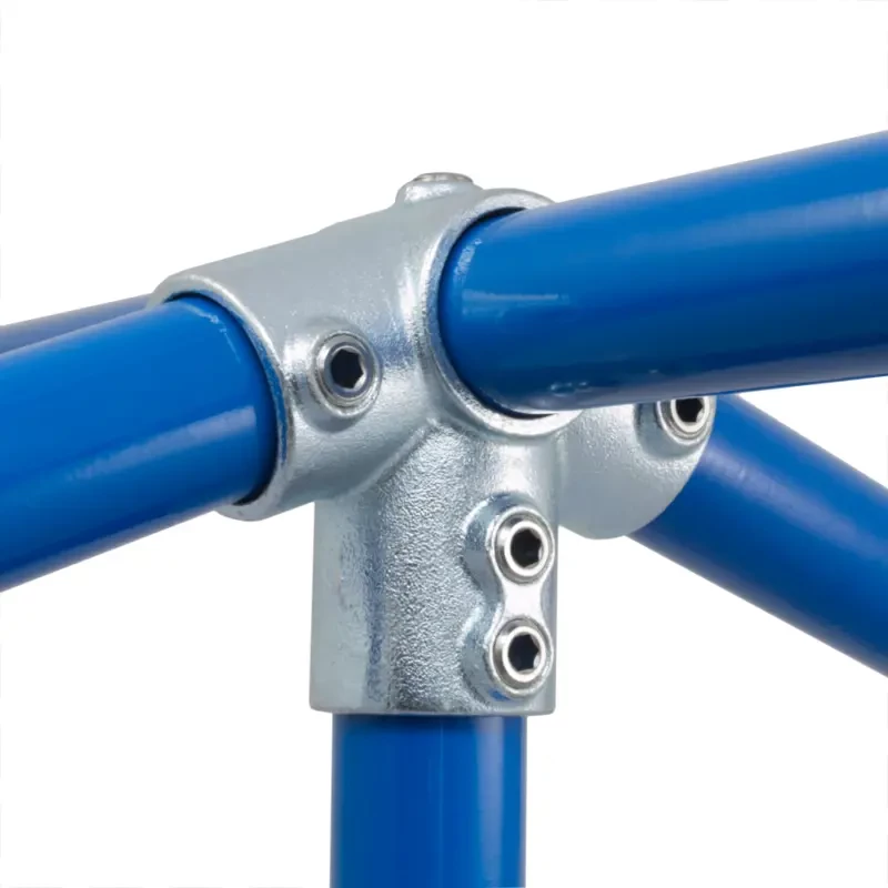 191 - Raccord en té 27½ degrés